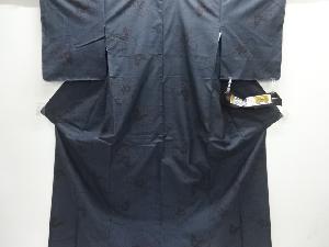 大特価品　未使用品　草花模様織り出し本場泥大島紬着物(5マルキ)